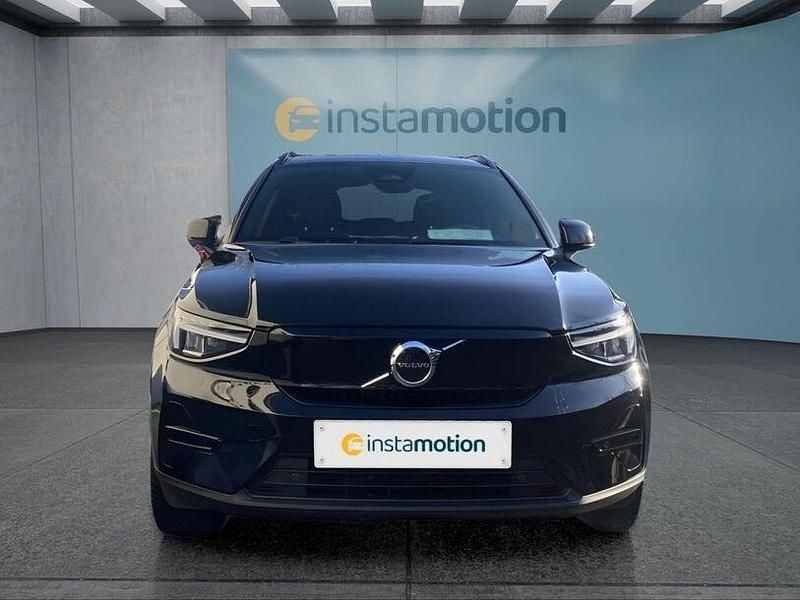 Second-hand Volvo XC40 Core 169 kW (231 CP) 2022 Negru SUV