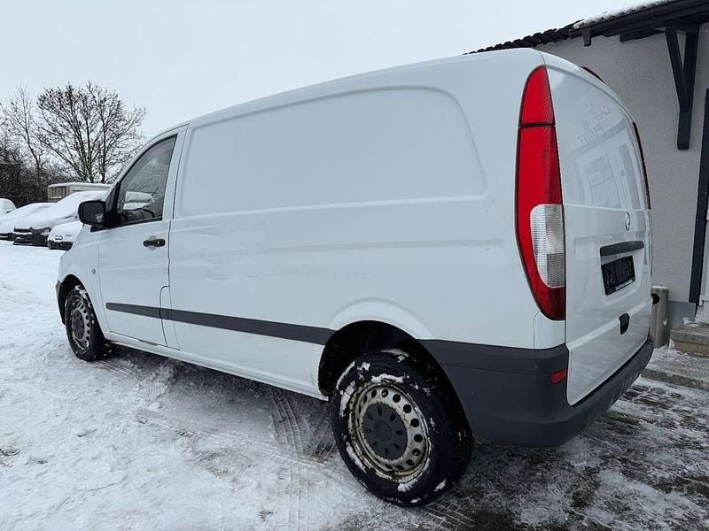 Gebraucht Mercedes Vito 95 PS (69 kW) 2014 Weiß Van