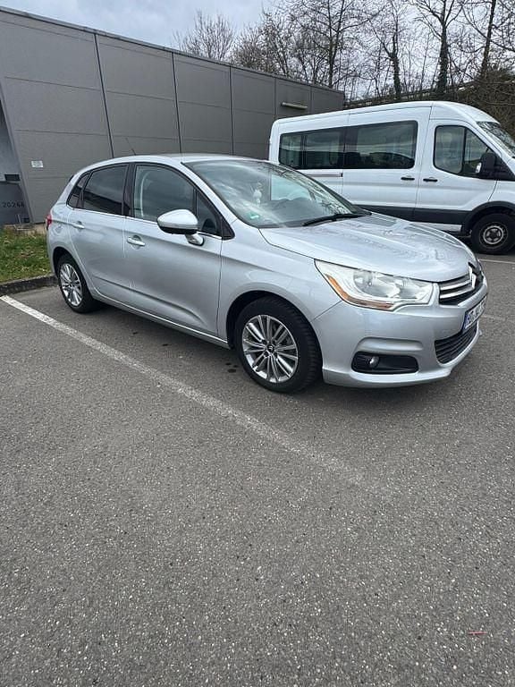 Gebraucht Citroën C4 Tendance 120 PS (88 kW) 2012 Silber Limousine