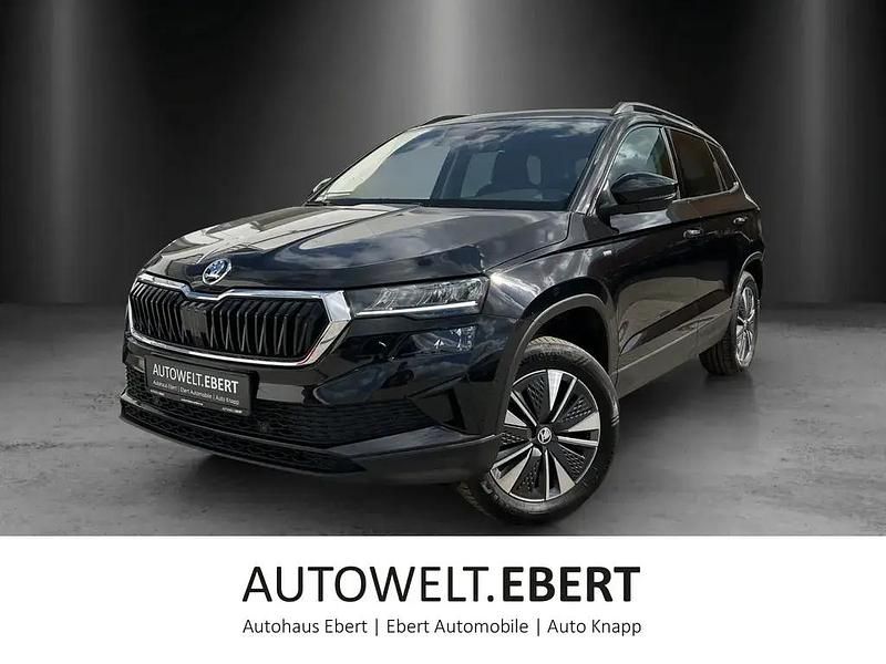 Schwarz Gebraucht 2023 Skoda Karoq Tour SUV | 29.980 € (Fairer Preis) - Bild 1/4