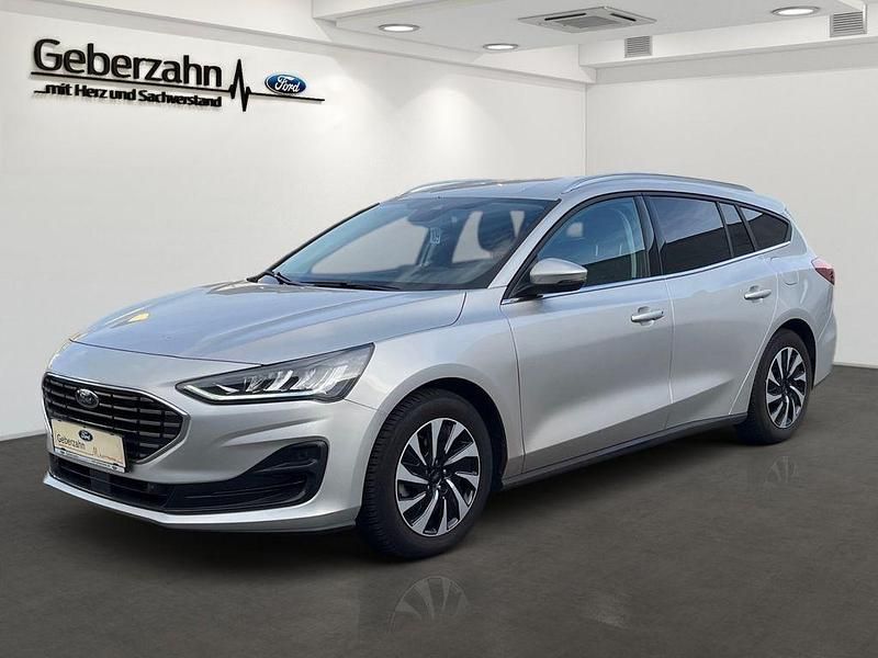 Silber Gebraucht 2024 Ford Focus Titanium X Limousine | 22.990 € (Fairer Preis) - Bild 1/4