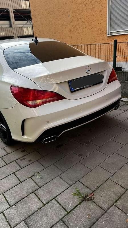Gebraucht Mercedes CLA180 122 PS (89 kW) 2015 Limousine