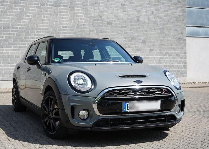 Grau Gebraucht 2016 Mini John Cooper Works Clubman Kombi | 12.474 € (Etwas zu teuer) - Bild 1/4