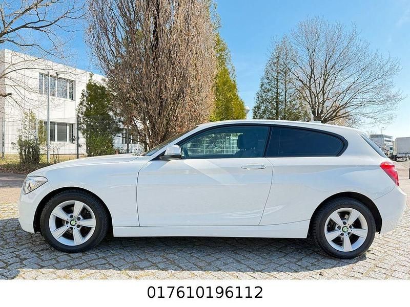 Gebraucht BMW 114 Comfort Edition 102 PS (75 kW) 2012 Weiß Kleinwagen