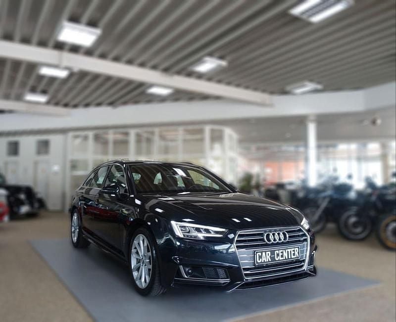 Schwarz Gebraucht 2018 Audi A4 Sport Kombi | 20.490 € (Fairer Preis) - Bild 1/4