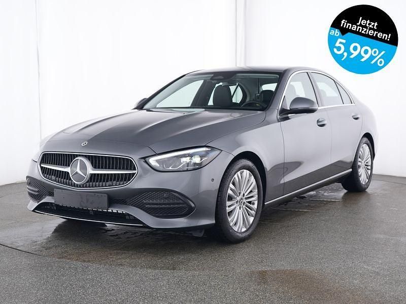 Grau Gebraucht 2025 Mercedes C180 Avantgarde Limousine | 37.480 € (Guter Preis) - Bild 1/4