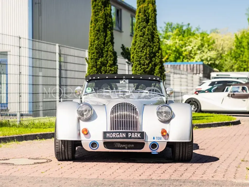Gebraucht Morgan Plus 8 367 PS (269 kW) 2015 Silber Cabrio