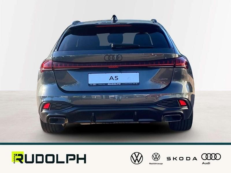 Second-hand Audi A5 S-Line 367 CP (269 kW) 2025 Gri Break