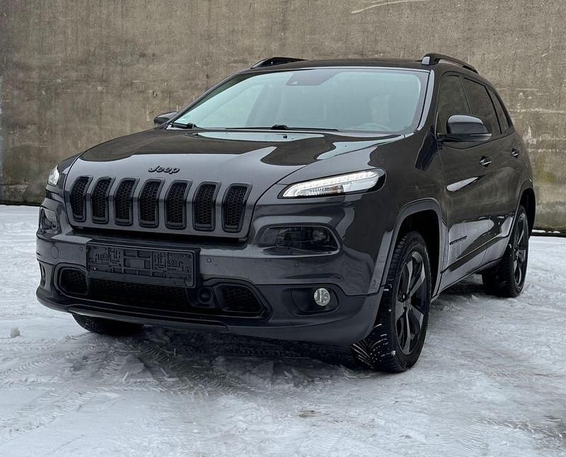 Grau Gebraucht 2017 Jeep Cherokee SUV | 12.500 € (Fairer Preis) - Bild 1/4