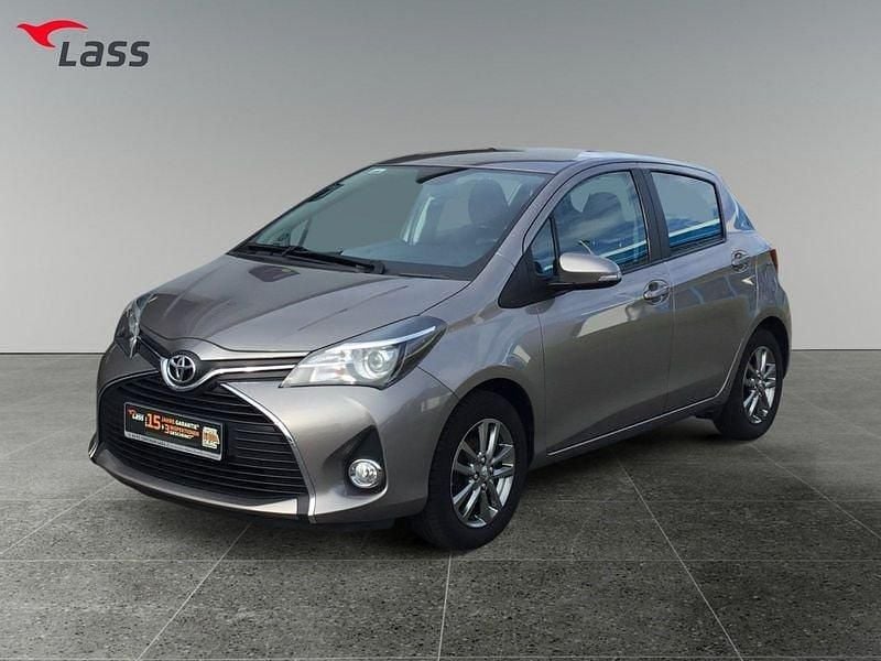 Braun Gebraucht 2014 Toyota Yaris Comfort Kleinwagen | 9.480 € (Fairer Preis) - Bild 1/4