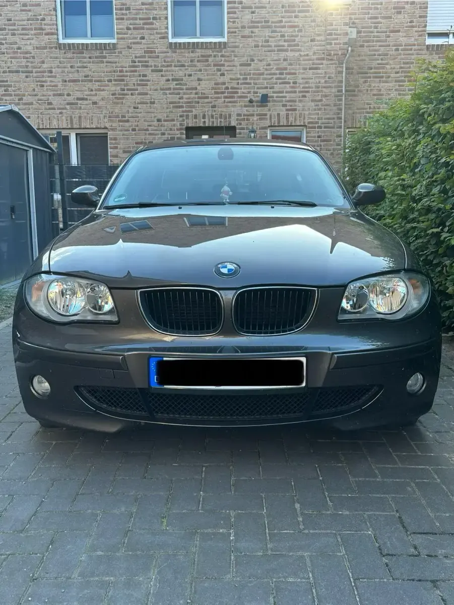Gebraucht BMW 120 150 PS (110 kW) 2006 Braun Kleinwagen