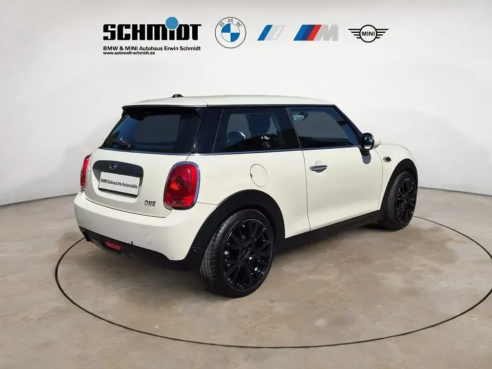 Gebraucht Mini ONE 102 PS (75 kW) 2015 Weiß Kleinwagen