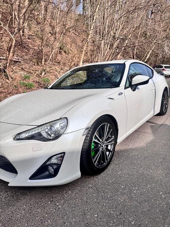 Gebraucht Toyota GT86 GT 200 PS (147 kW) 2012 Weiß