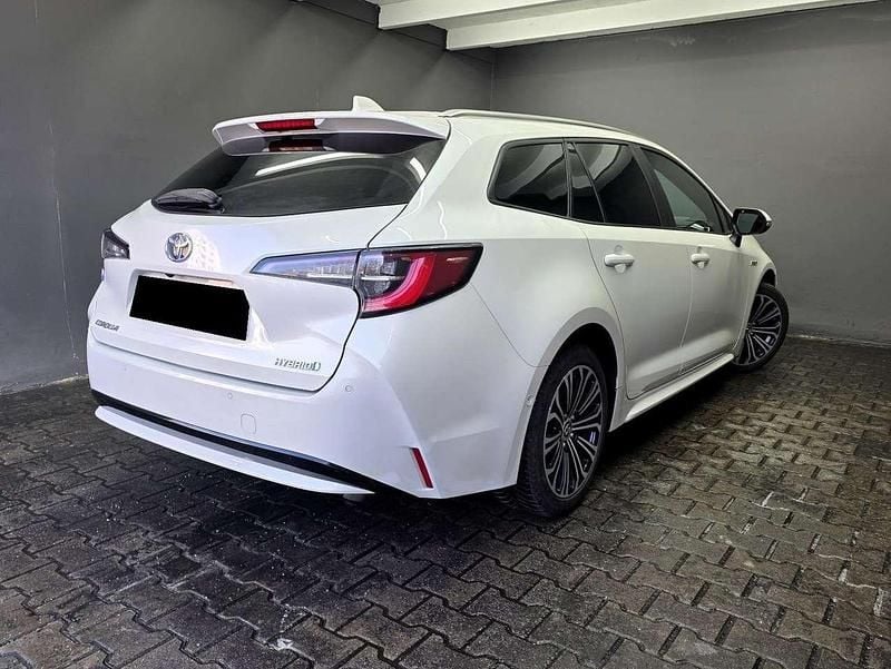 Gebraucht Toyota Corolla Edition 98 PS (72 kW) 2019 Weiß Kombi