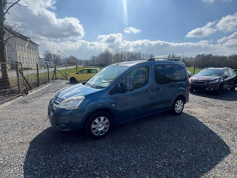 Gebraucht Citroën Berlingo 120 PS (88 kW) 2010 Blau Van / Kleinbus