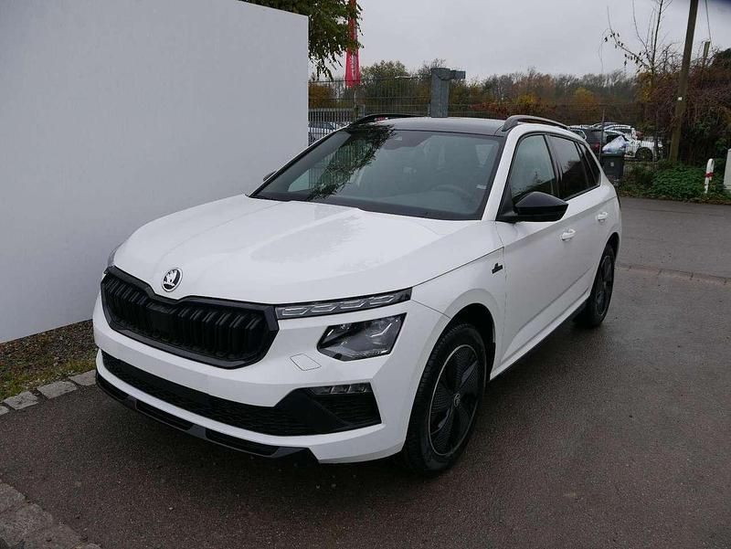 Candyweiß Neu 2025 Skoda Kamiq Monte Carlo SUV | 29.390 € (Fairer Preis) - Bild 1/4