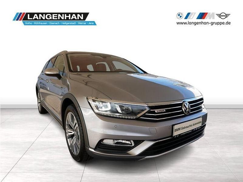 Gebraucht VW Passat Alltrack 190 PS (139 kW) 2018 Grau Kombi