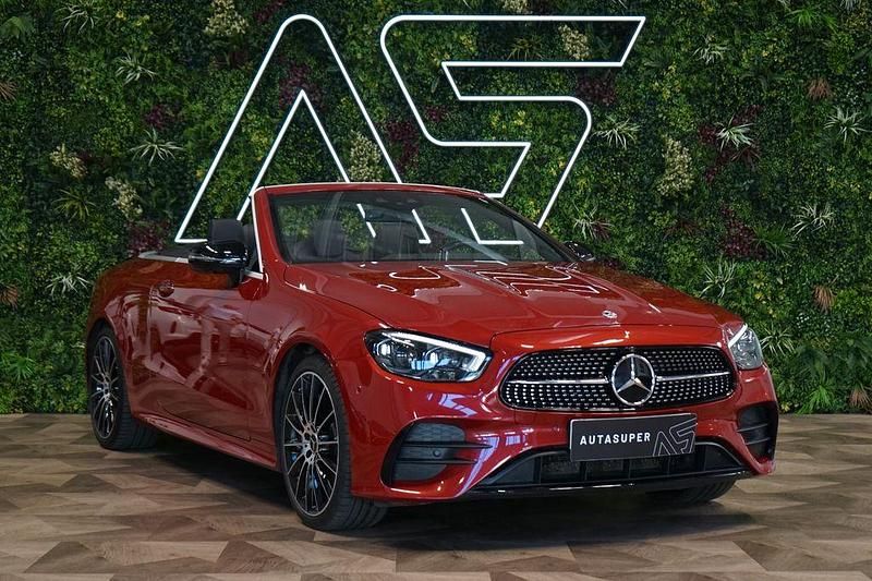 Rot Gebraucht 2023 Mercedes E450 Cabrio | 62.700 € (Fairer Preis) - Bild 1/3