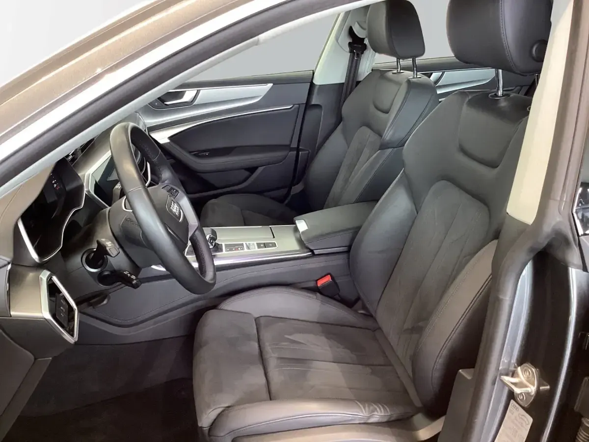Gebraucht Audi A7 Sportback S-Line 299 PS (219 kW) 2023 Grau Kleinwagen