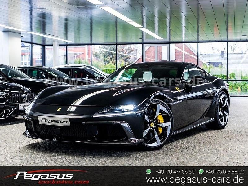 Schwarz Neu 2025 Ferrari 12 Cilindri Coupé | 528.800 € (Superpreis) - Bild 1/4