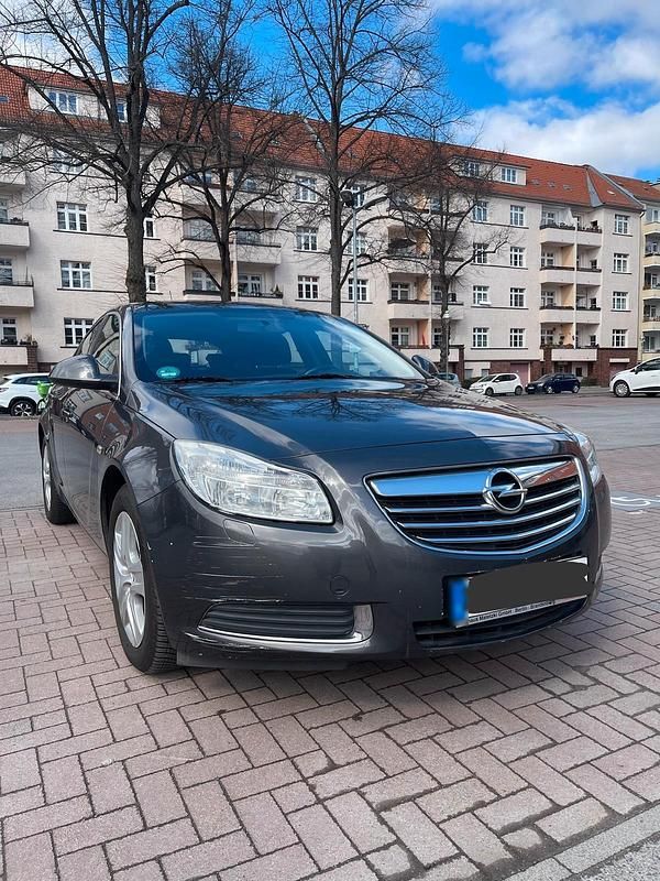 Gebraucht Opel Insignia 115 PS (84 kW) 2009 Grau Limousine