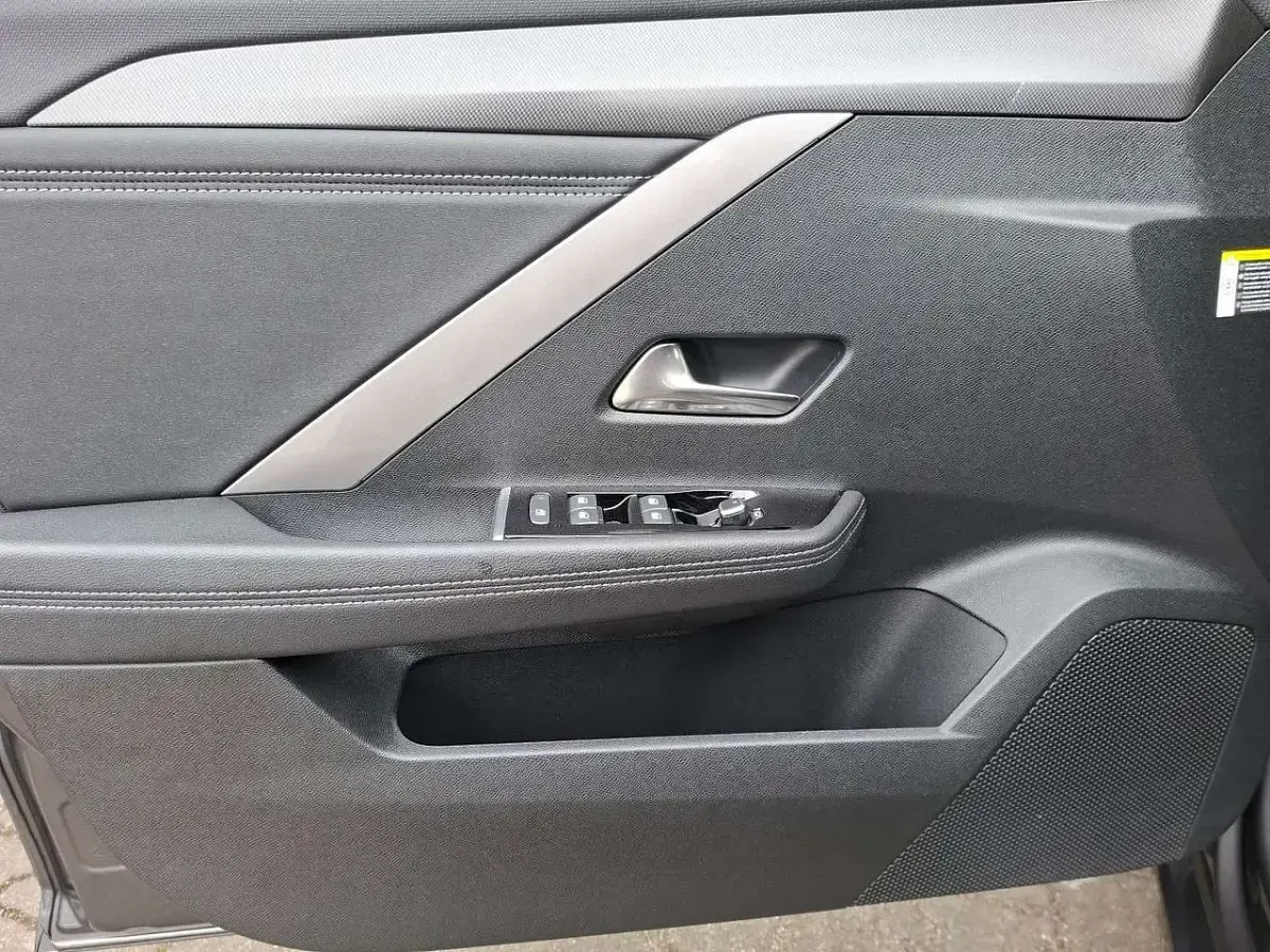 Gebraucht Opel Astra 131 PS (96 kW) 2025 Grau Kleinwagen