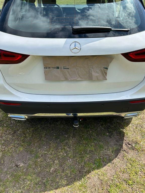 Gebraucht Mercedes GLA200 Progressive 163 PS (119 kW) 2020 Weiß SUV