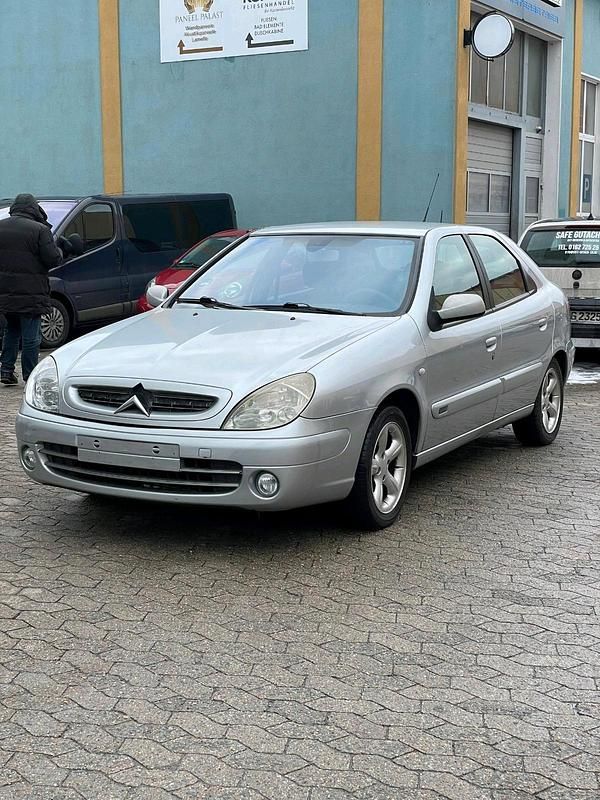 Gebraucht Citroën Xsara 109 PS (80 kW) 2003 Grau Limousine