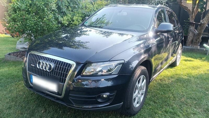 Blau Gebraucht 2012 Audi Q5 SUV | 8.999 € (Superpreis) - Bild 1/4