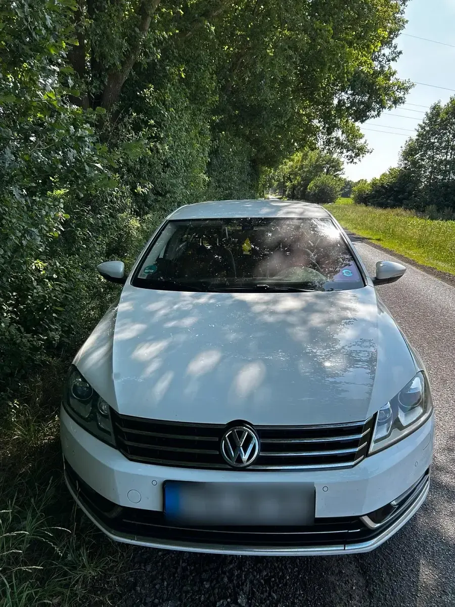 Gebraucht VW Passat 150 PS (110 kW) 2013 Weiß Limousine