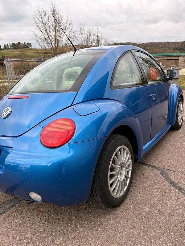 Używany VW Beetle 115 KM (84 kW) 2001 Niebieski Hatchback