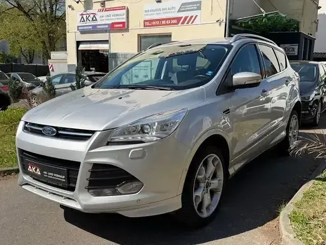Gebraucht Ford Kuga Individual 180 PS (132 kW) 2010 Andere SUV
