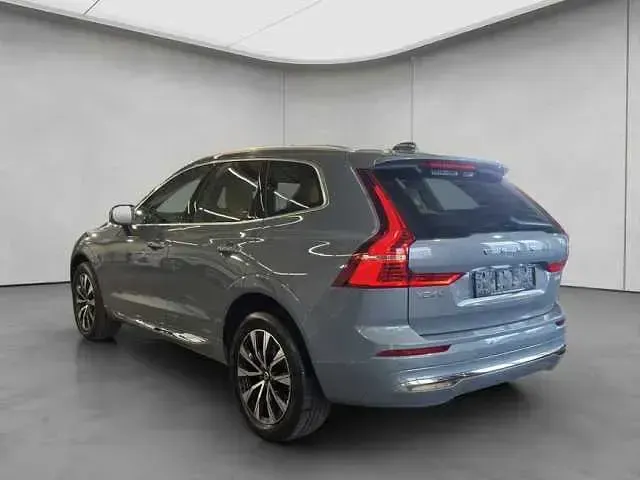 Gebraucht Volvo XC60 145 PS (106 kW) 2023 SUV