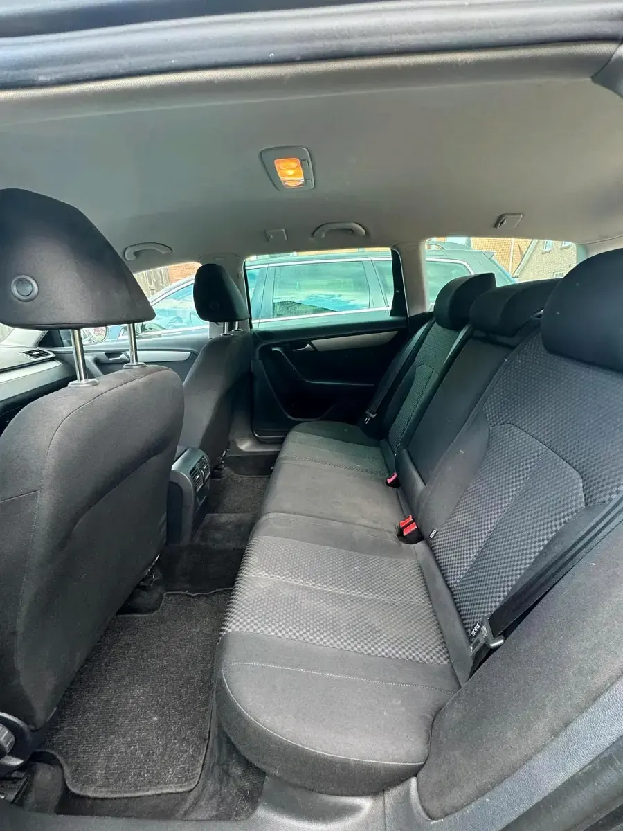 Używany VW Passat 105 KM (77 kW) 2014 Szary Kombi
