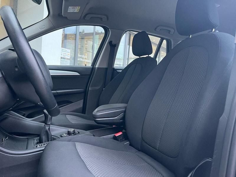 Gebraucht BMW X1 Advantage 136 PS (100 kW) 2022 Schwarz SUV