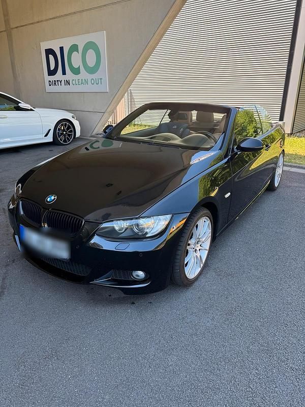 Schwarz Gebraucht 2009 BMW 325 Cabriolet M Sport Cabrio | 12.000 € (Etwas zu teuer) - Bild 1/4