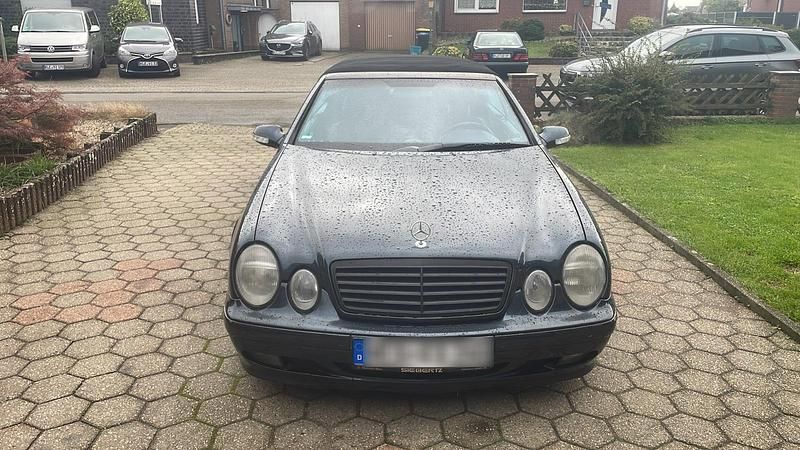 Schwarz Gebraucht 2000 Mercedes CLK230 Cabrio | 5.000 € (Superpreis) - Bild 1/4