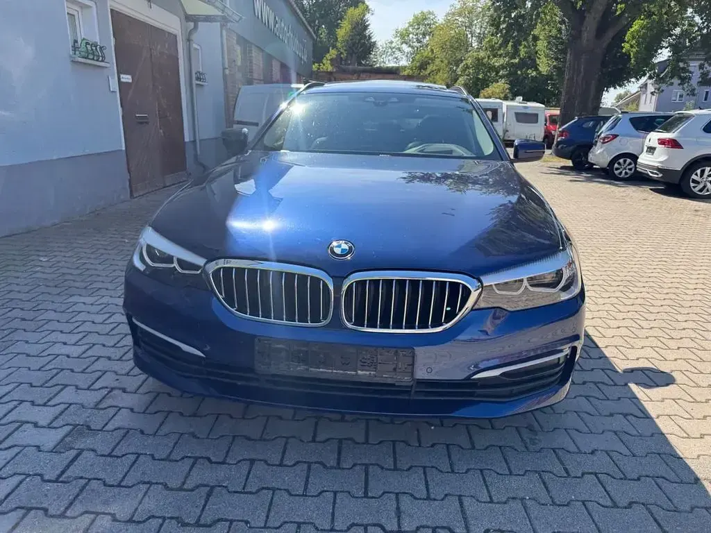 Gebraucht BMW 520 Performance 190 PS (139 kW) 2017 Blau Kombi
