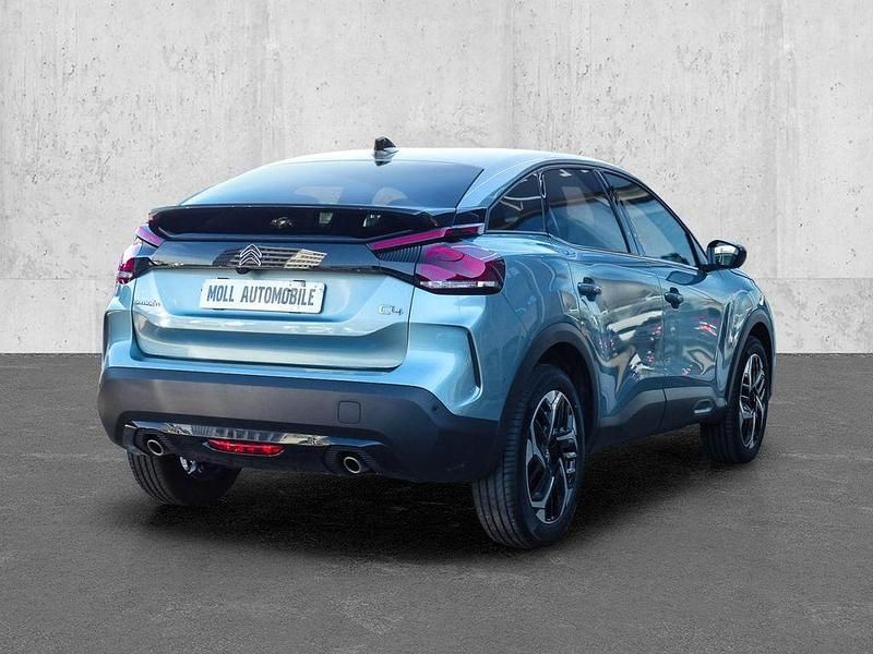 Gebraucht Citroën C4 Shine 131 PS (96 kW) 2024 Island blau Limousine