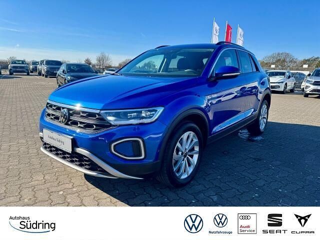 Gebraucht VW T-Roc Life 150 PS (110 kW) 2024 Ravennablau SUV