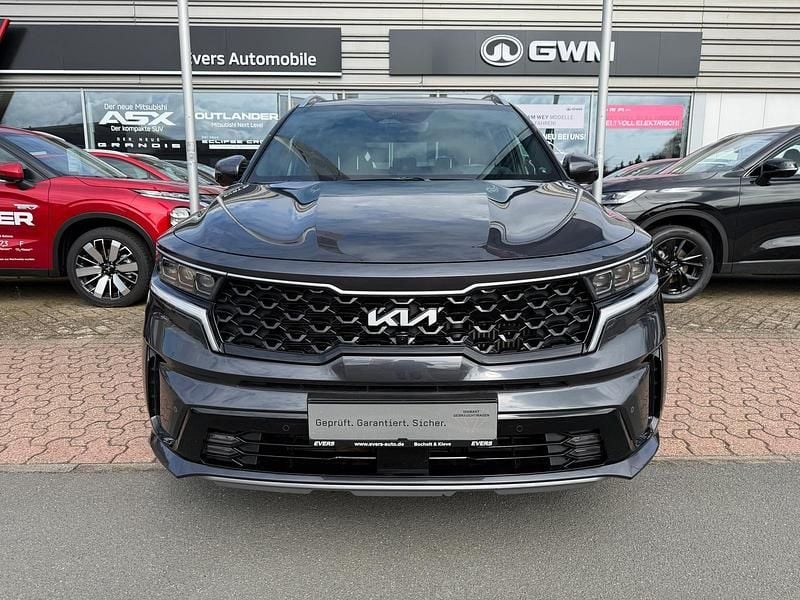 Gebraucht Kia Sorento Platinum 179 PS (131 kW) 2023 Grau SUV