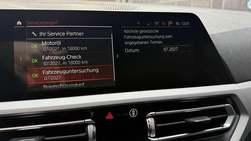 Gebraucht BMW 320 190 PS (139 kW) 2020 Grau Kombi