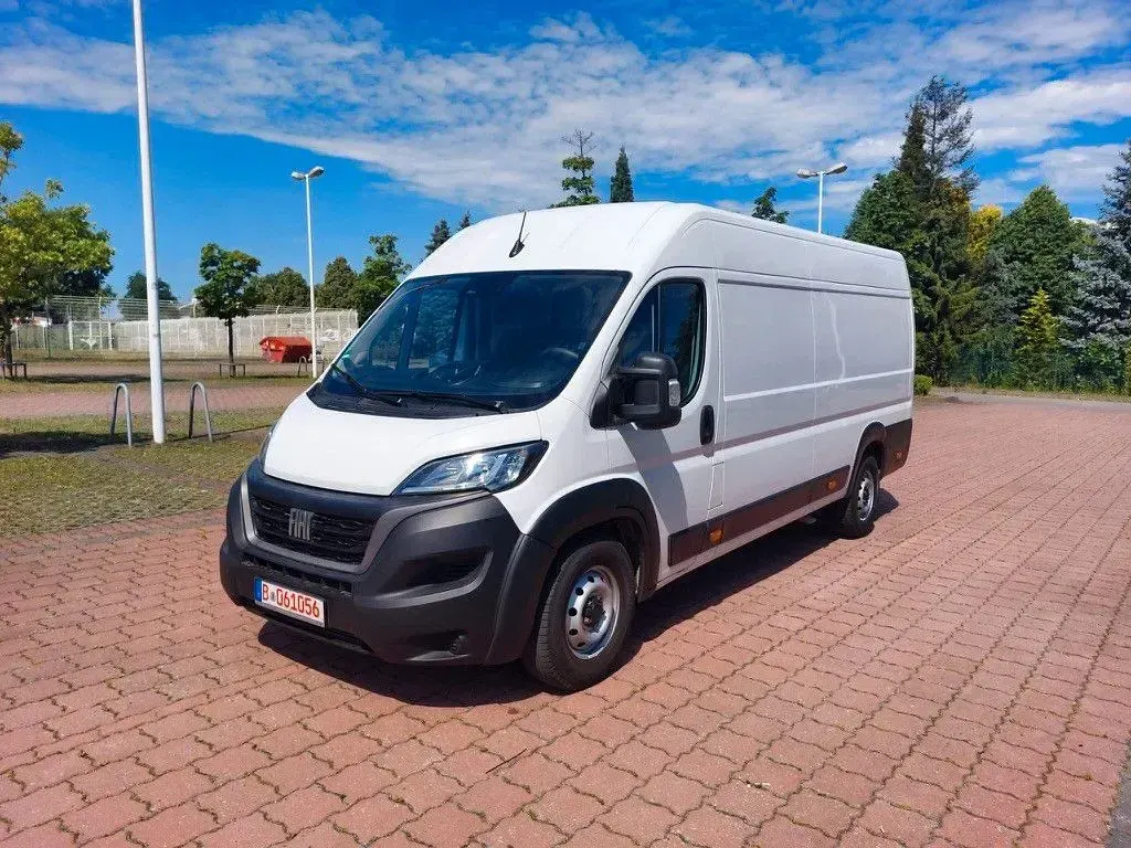 Gebraucht Fiat Ducato 140 PS (102 kW) 2022 Weiß Van