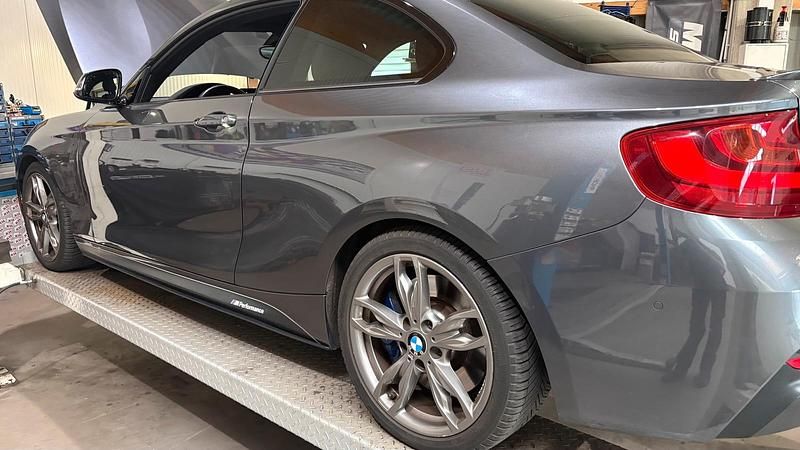 Gebraucht BMW M235 M Performance 420 PS (308 kW) 2015 Grau Coupé