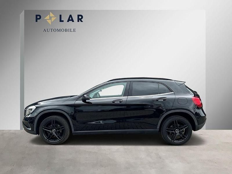 Gebraucht Mercedes GLA200 136 PS (100 kW) 2016 Schwarz SUV