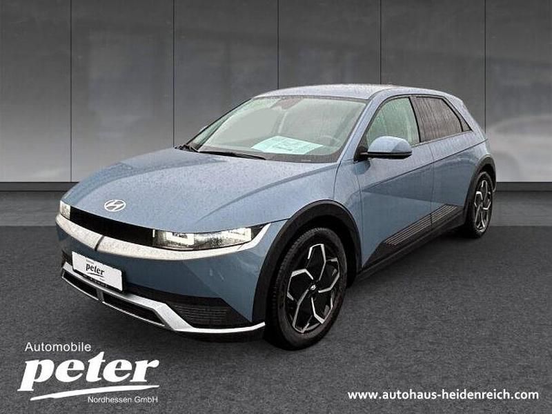 Hell blau sonderlack (metallic) Gebraucht 2022 Hyundai Ioniq 5 Dynamiq SUV | 25.990 € (Fairer Preis) - Bild 1/4