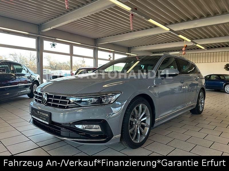 Grau Gebraucht 2022 VW Passat Elegance Kombi | 28.990 € (Etwas zu teuer) - Bild 1/3