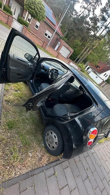 Gebraucht 2011 Chevrolet Spark Kleinwagen | 500 € - Bild 1/4