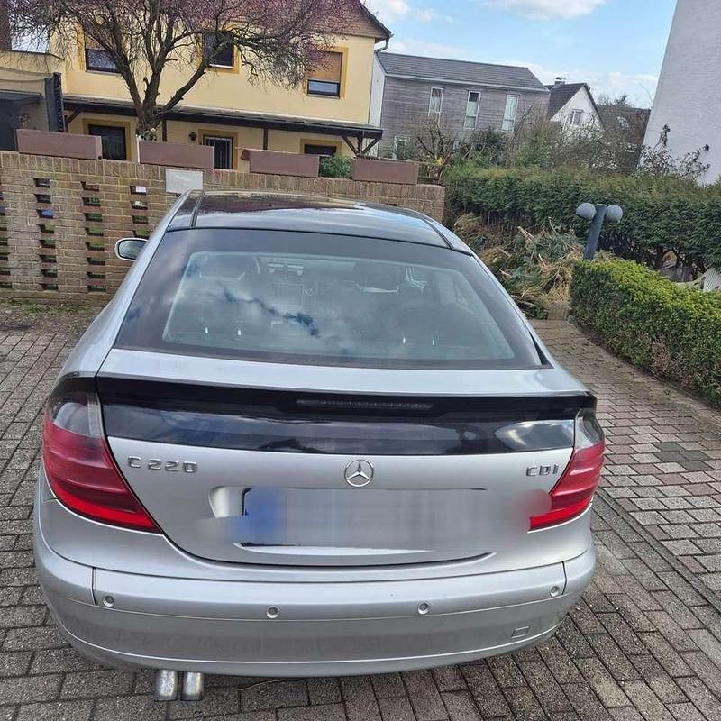 Gebraucht Mercedes 220 184 PS (135 kW) 2002