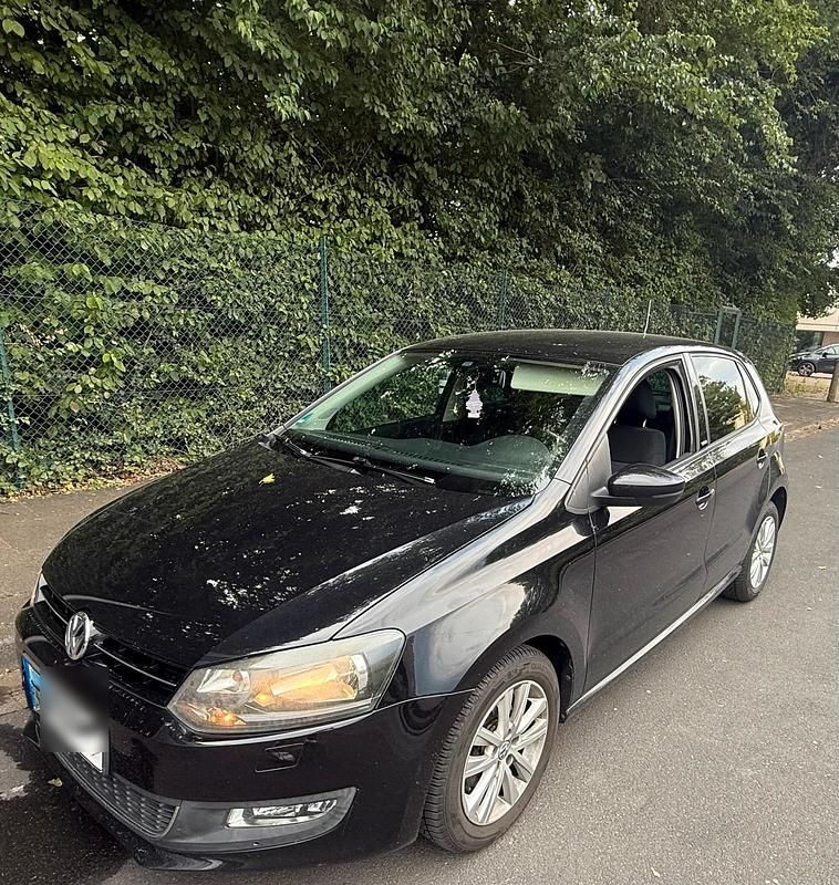 Schwarz Gebraucht 2012 VW Polo Trendline Kleinwagen | 3.500 € (Guter Preis) - Bild 1/4